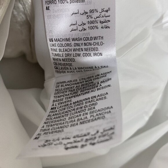 Charter Club Vest Size Small White Velvet Gold Snap Front Pockets NEW - Picture 5 of 5